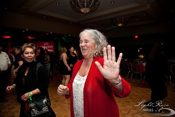 151_HolidayParty2013byLightRainImages