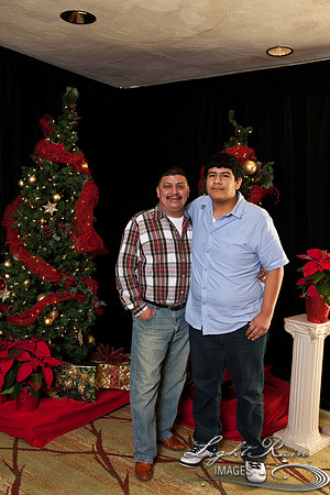 592_HolidayPhotoBooth2013byLightRainImages