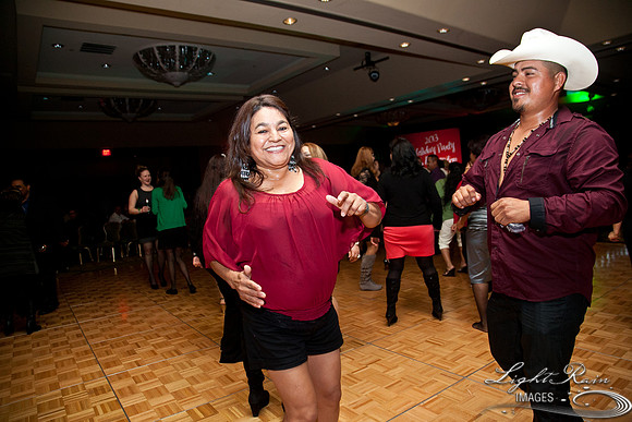 133_HolidayParty2013byLightRainImages