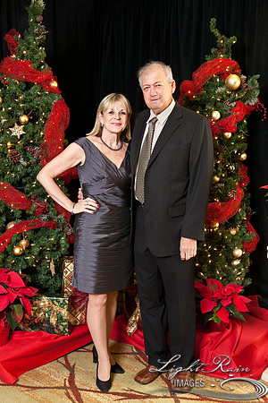 326_HolidayPhotoBooth2013byLightRainImages