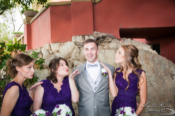 081_DifferentPointeofView_Wedding Photos