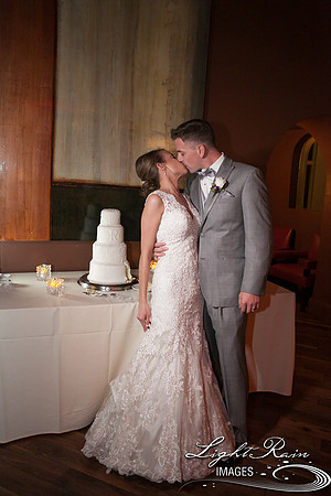119_DifferentPointeofView_Wedding Photos