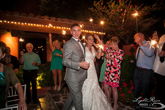 134_DifferentPointeofView_Wedding Photos