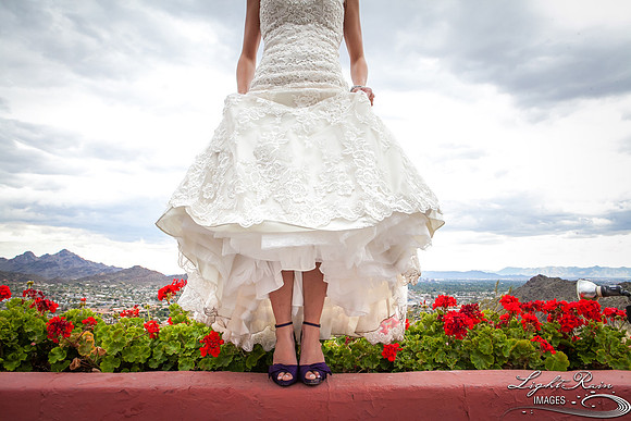 063_DifferentPointeofView_Wedding Photos