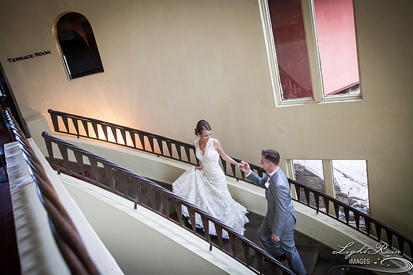 054_DifferentPointeofView_Wedding Photos