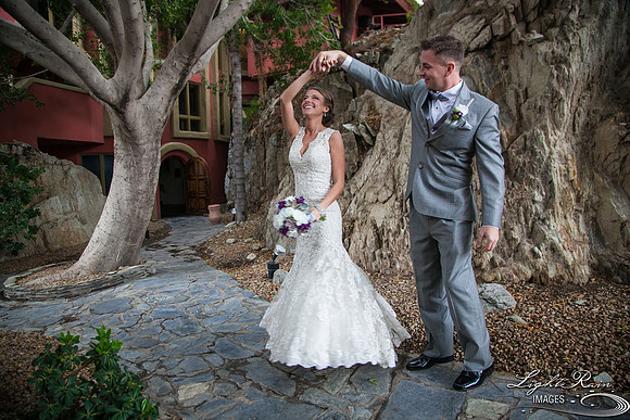 050_DifferentPointeofView_Wedding Photos