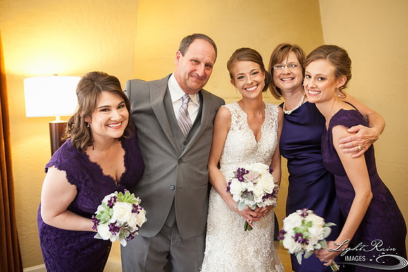 030_DifferentPointeofView_Wedding Photos