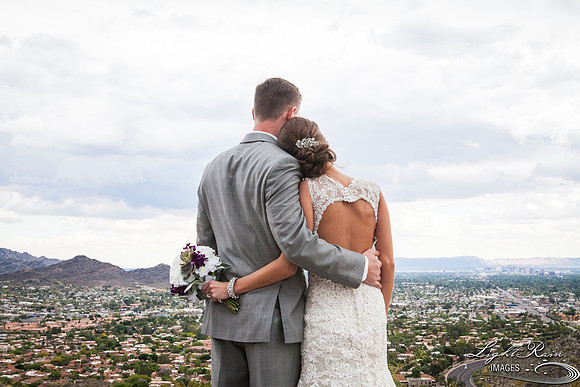 061_DifferentPointeofView_Wedding Photos