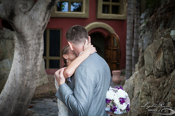 042_DifferentPointeofView_Wedding Photos