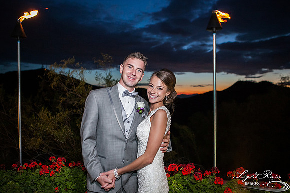 114_DifferentPointeofView_Wedding Photos
