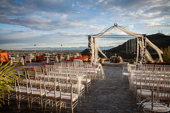 102_DifferentPointeofView_Wedding Photos