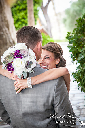 057_DifferentPointeofView_Wedding Photos