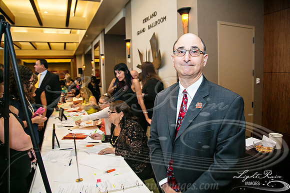 336-FlavorsPHX-LightRainImages05272016