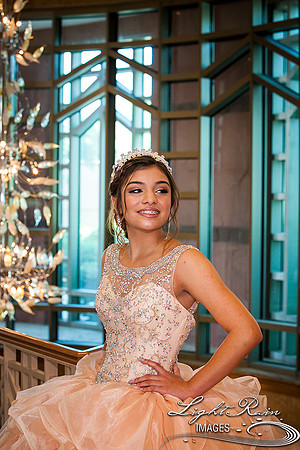 072_LightRainImages-Quinceanera9032017
