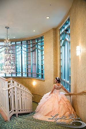 063_LightRainImages-Quinceanera9032017