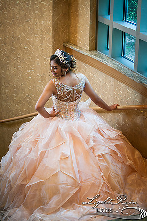 098_LightRainImages-Quinceanera9032017