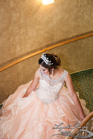 183_LightRainImages-Quinceanera9032017
