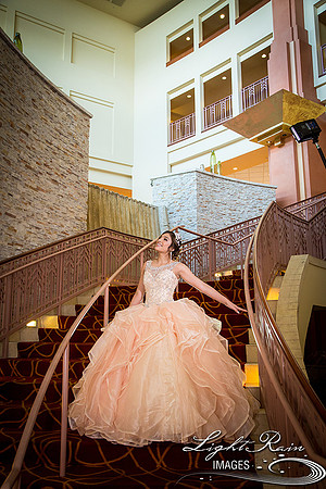 258_LightRainImages-Quinceanera9032017