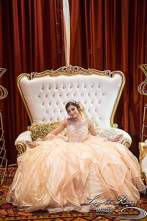 346_LightRainImages-Quinceanera9032017