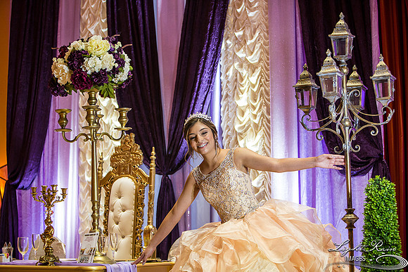 413_LightRainImages-Quinceanera9032017
