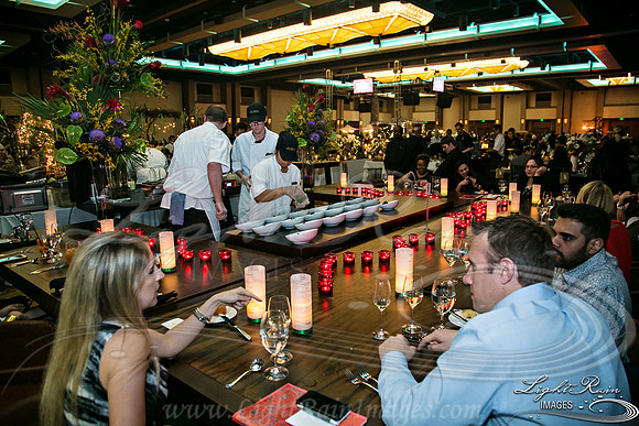 631-FlavorsPHX-LightRainImages05272016