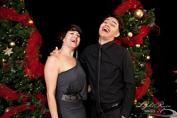 522_HolidayPhotoBooth2013byLightRainImages