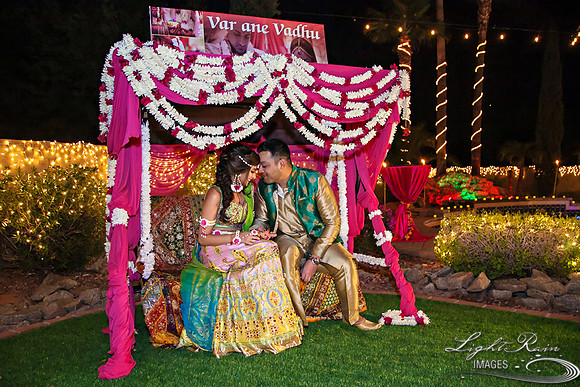 021-NikkiSarangVidhiMehndi