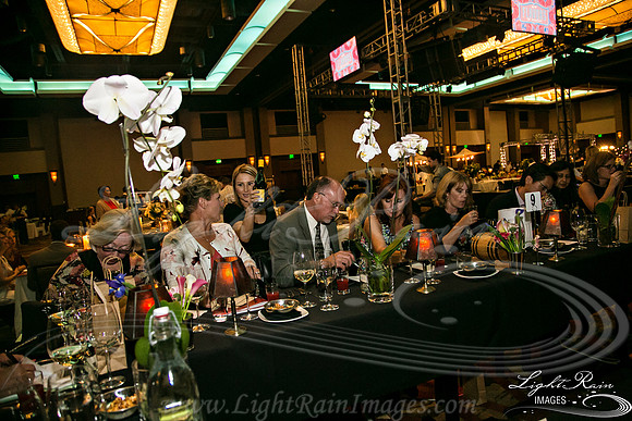 512-FlavorsPHX-LightRainImages05272016
