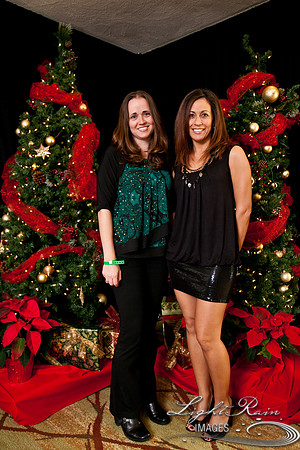 515_HolidayPhotoBooth2013byLightRainImages