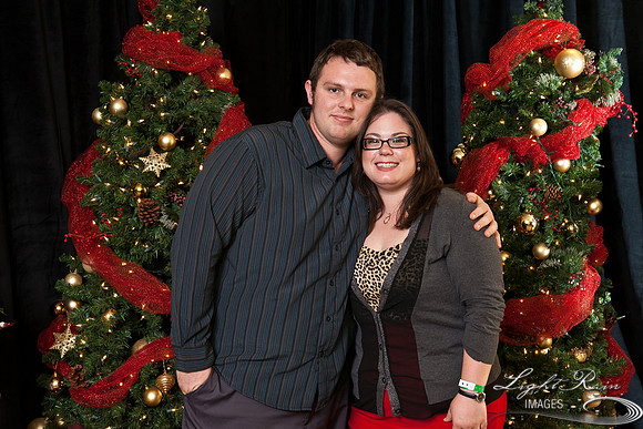 649_HolidayPhotoBooth2013byLightRainImages