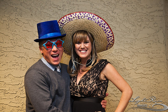 682_HolidayPhotoBooth2013byLightRainImages
