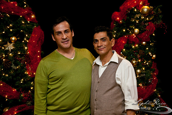 491_HolidayPhotoBooth2013byLightRainImages