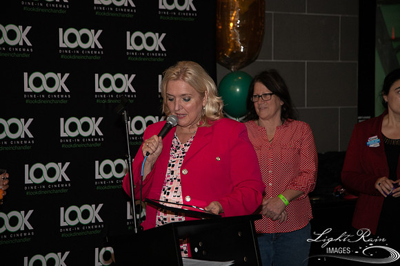 Look (124 of 238)