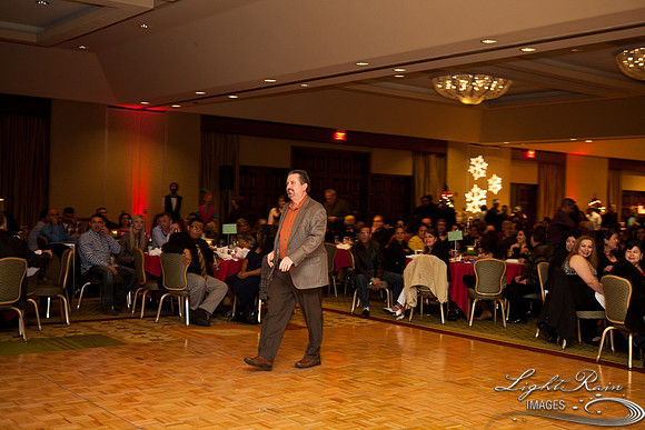 185_HolidayParty2013byLightRainImages