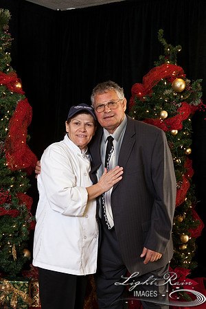 475_HolidayPhotoBooth2013byLightRainImages