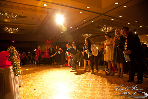 235_HolidayParty2013byLightRainImages