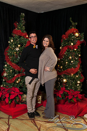 450_HolidayPhotoBooth2013byLightRainImages
