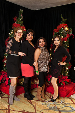 697_HolidayPhotoBooth2013byLightRainImages