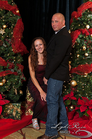 658_HolidayPhotoBooth2013byLightRainImages