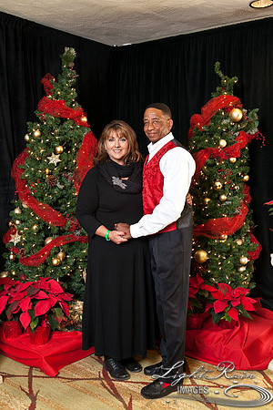 316_HolidayPhotoBooth2013byLightRainImages