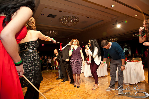 216_HolidayParty2013byLightRainImages