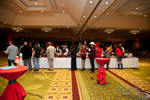 026_HolidayParty2013byLightRainImages