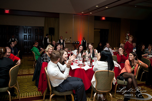 099_HolidayParty2013byLightRainImages
