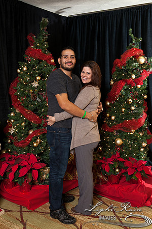644_HolidayPhotoBooth2013byLightRainImages