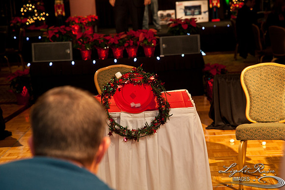 240_HolidayParty2013byLightRainImages