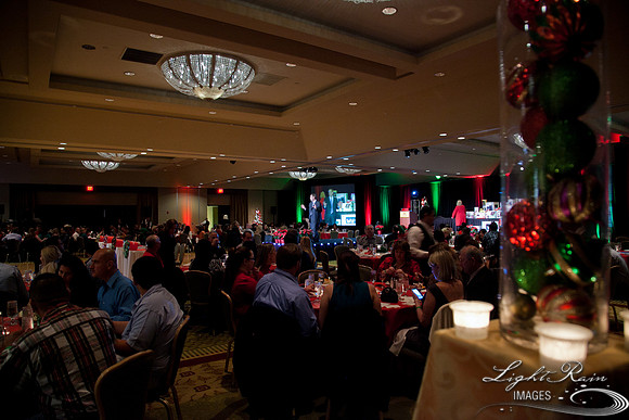 179_HolidayParty2013byLightRainImages