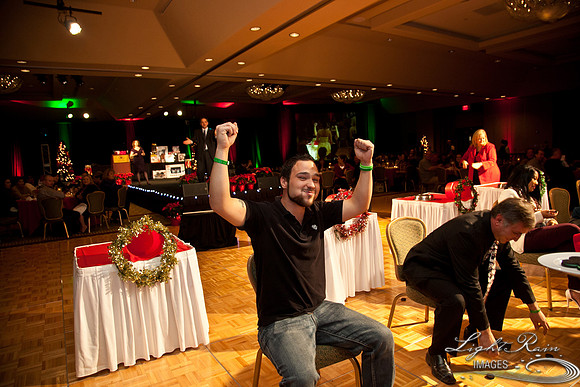 229_HolidayParty2013byLightRainImages