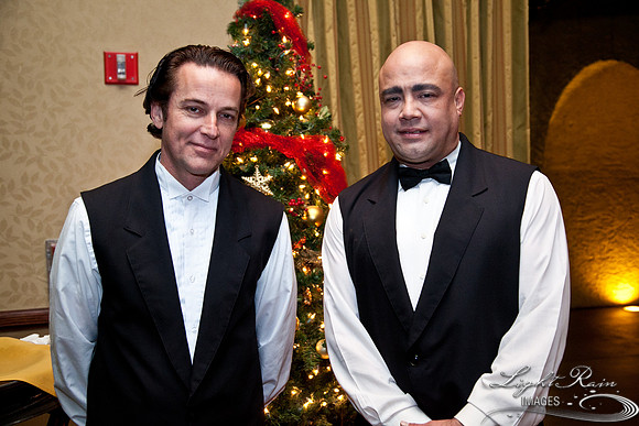 021_HolidayParty2013byLightRainImages