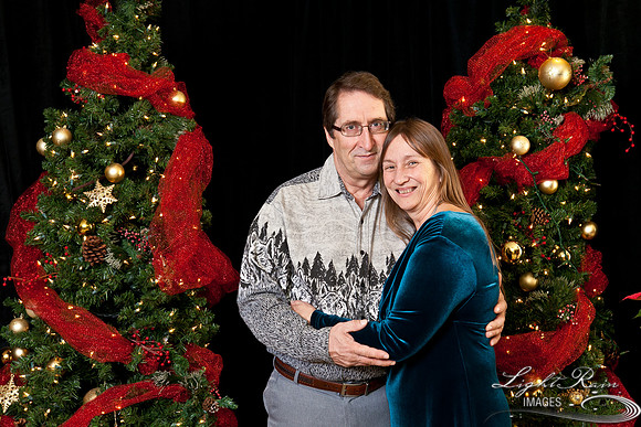 295_HolidayPhotoBooth2013byLightRainImages