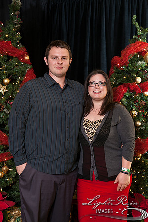 648_HolidayPhotoBooth2013byLightRainImages